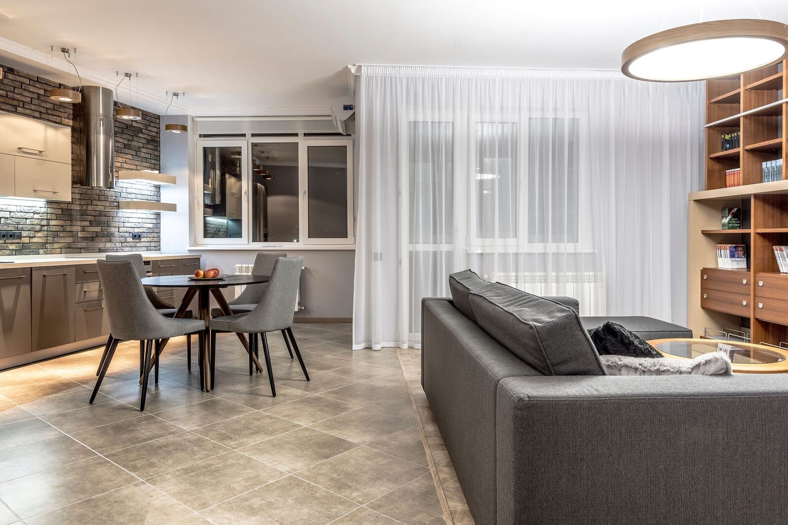 Ruang keluarga apartemen untuk paket 2 Bedroom