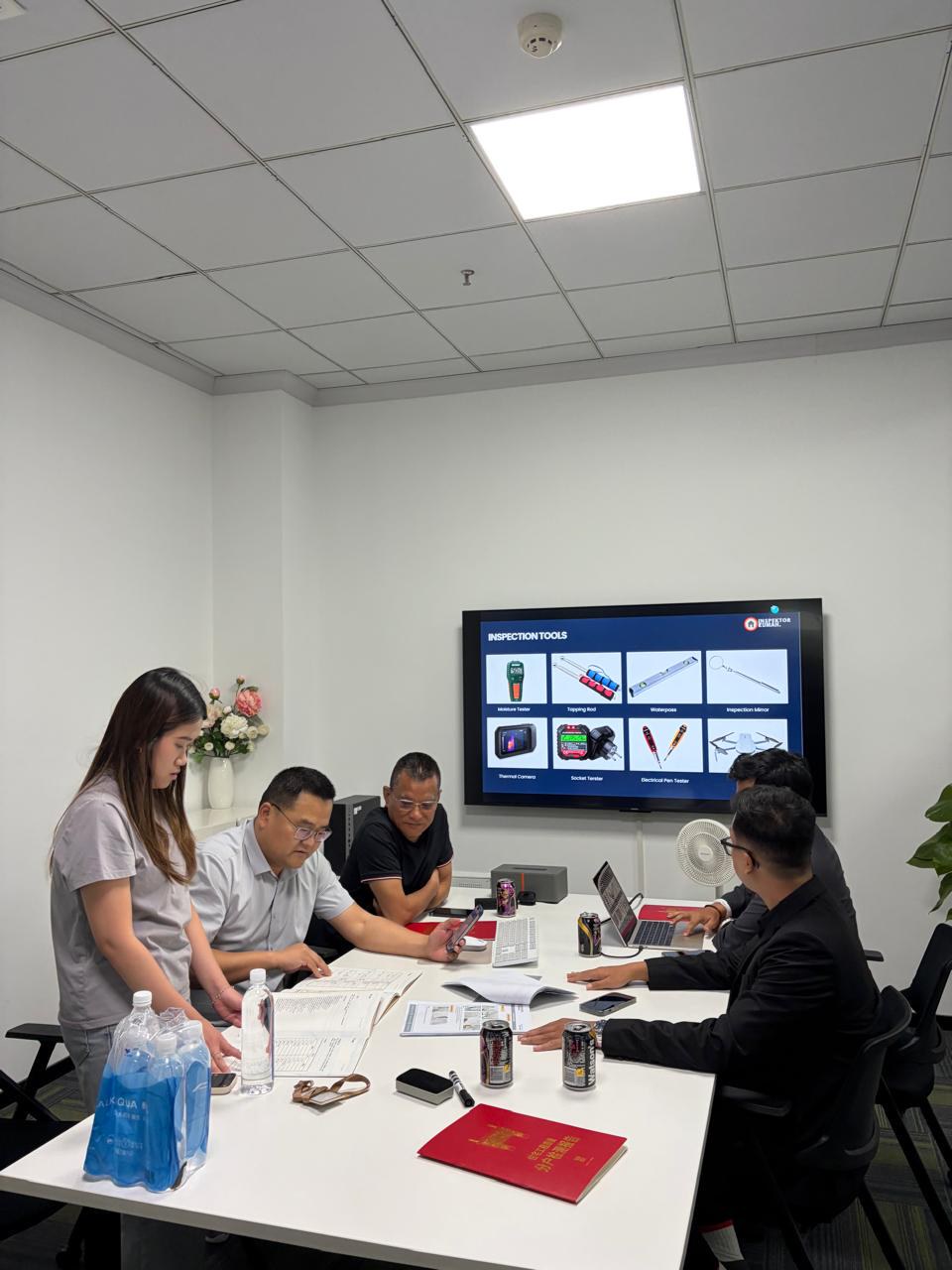 Kunjungan Inspeksi Rumah di Shanghai